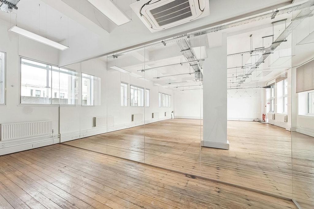 Property photo 3 of 11 Img_1241-2.Jpg