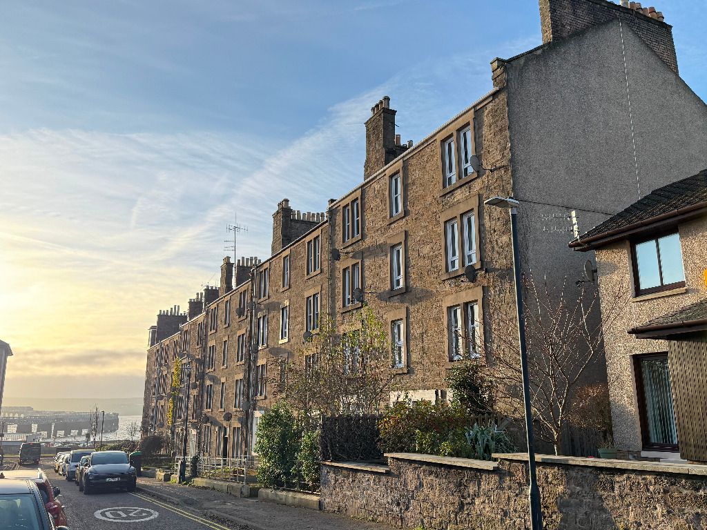 Property photo 1 of 10 Photo 1