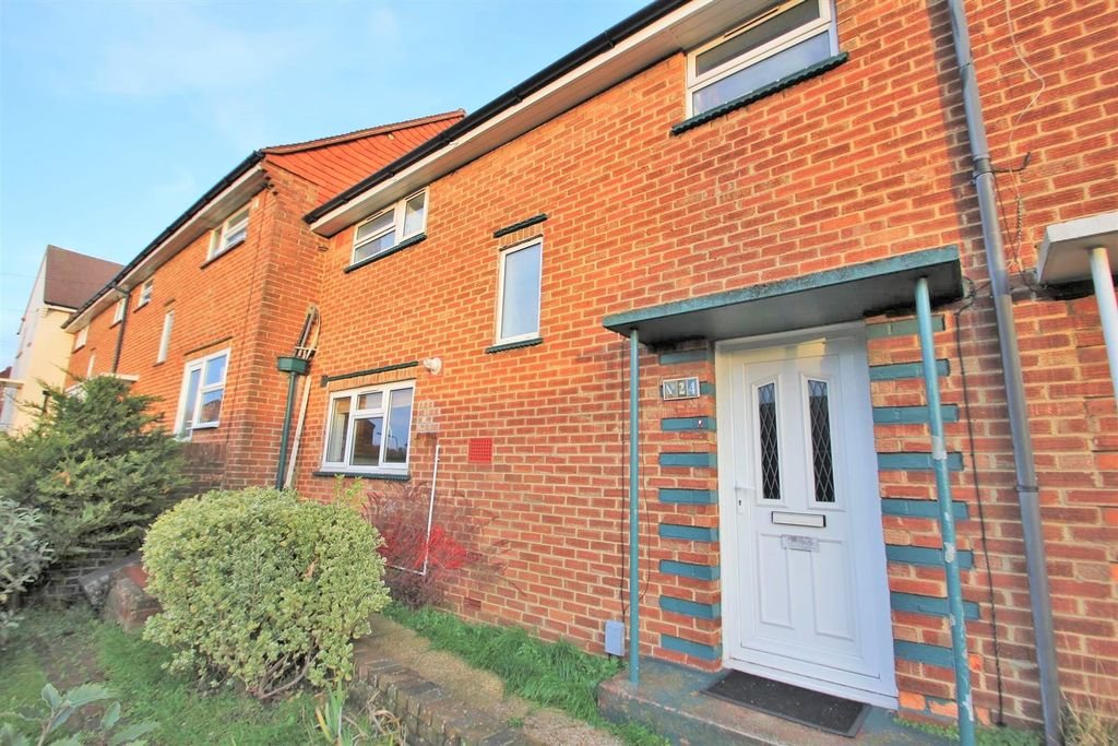 Property photo 3 of 8 18