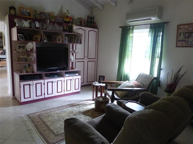Property photo 2 of 9 Living Area
