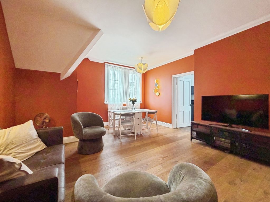 Property photo 2 of 10 Living Room