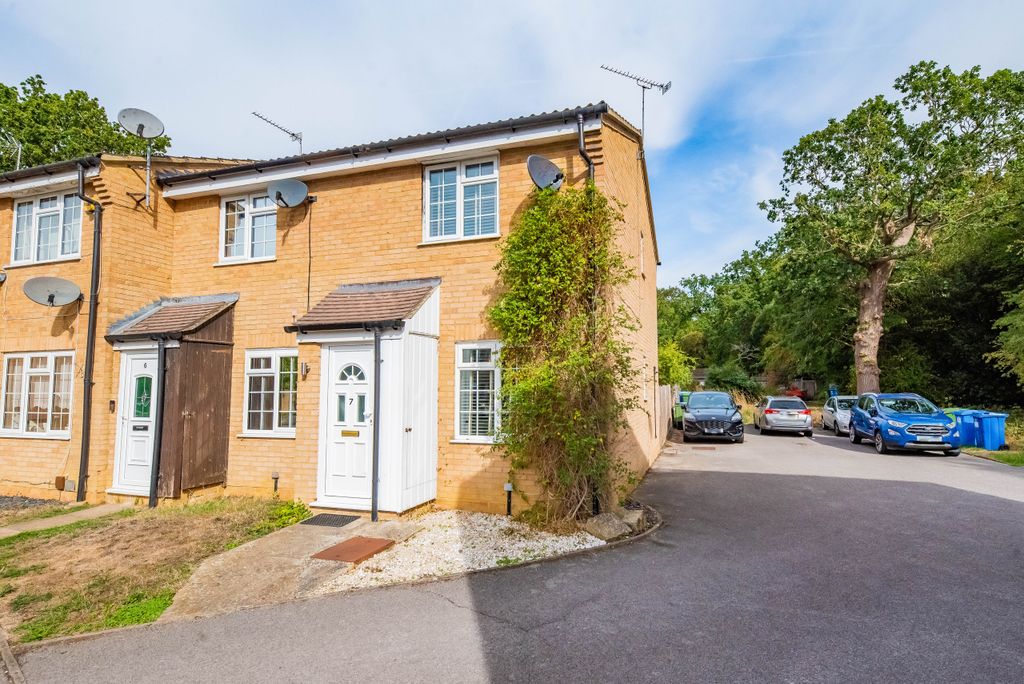 Property photo 1 of 12 Front