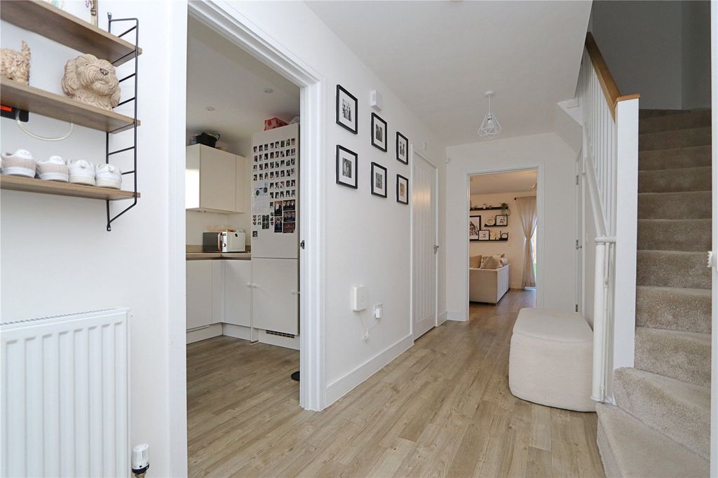 Property photo 2 of 16 Picture No. 09