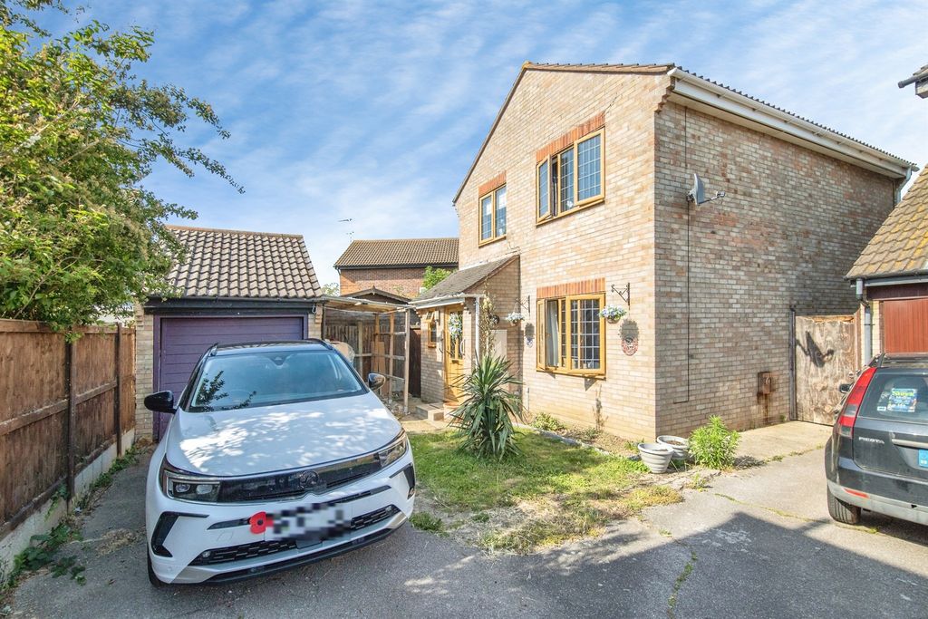 Property photo 1 of 15