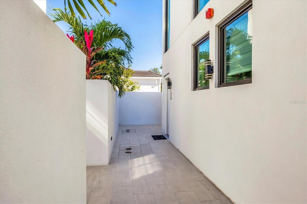 Property photo 2 of 19 <Alttext/>