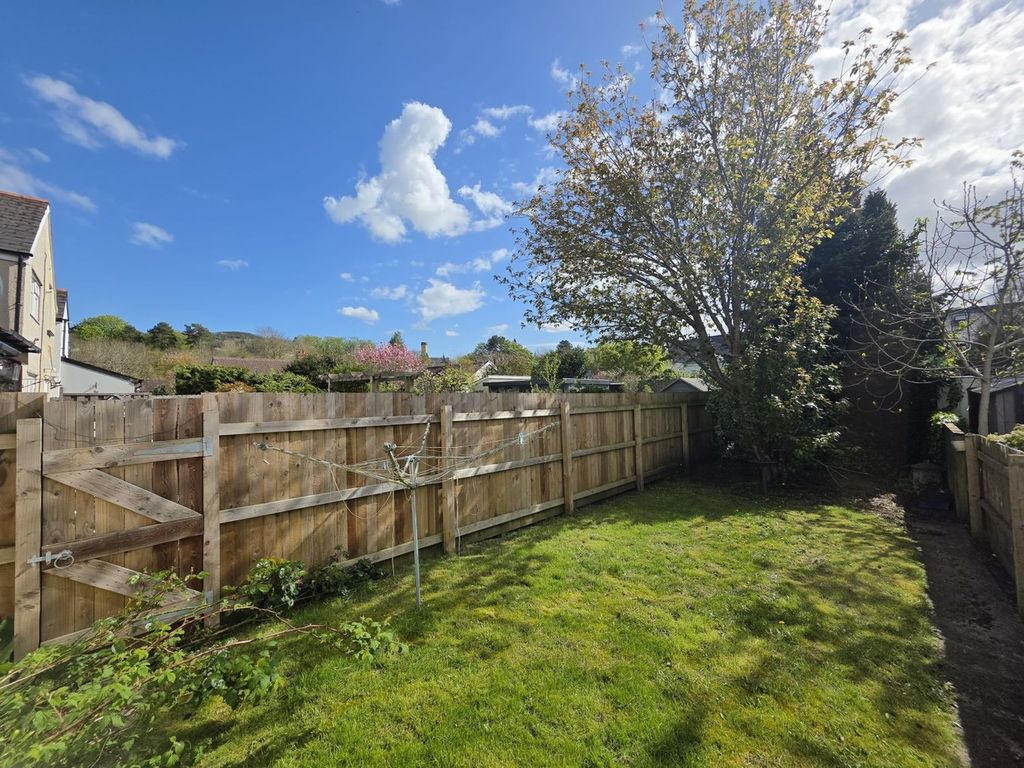 Property photo 3 of 22