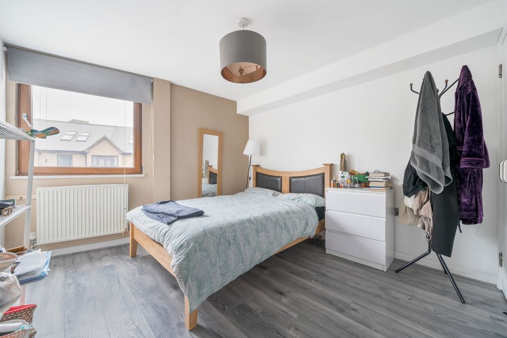 Property photo 3 of 18 Picture No. 09