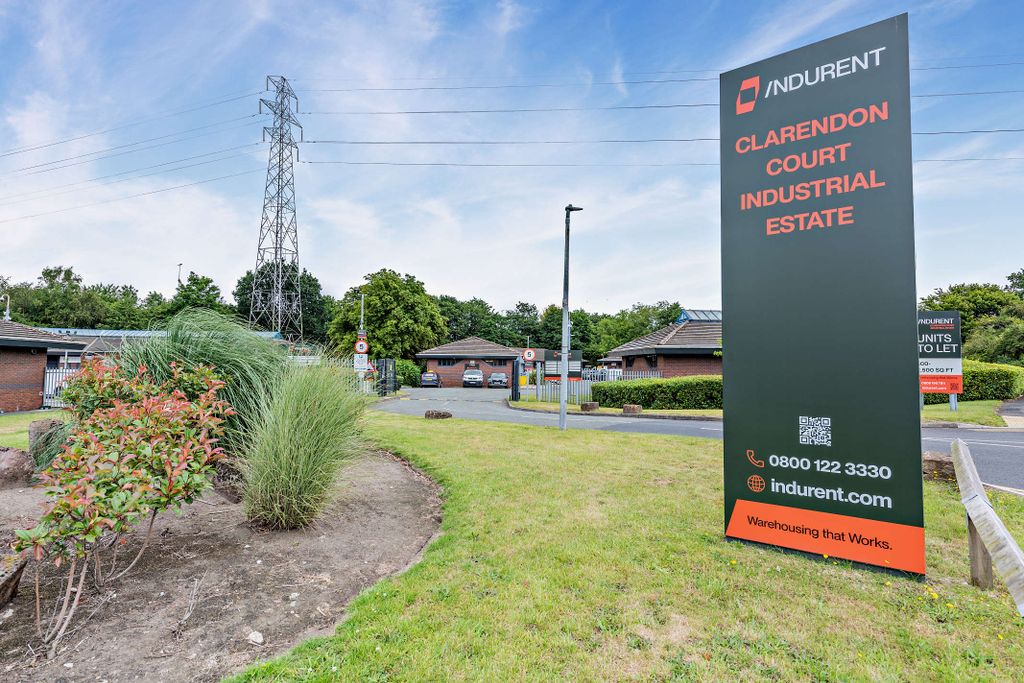 Property photo 3 of 3 8658040-Exterior09-800