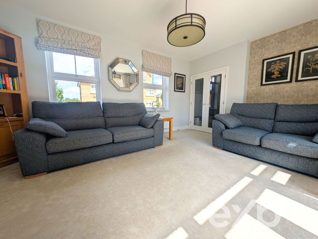 Property photo 2 of 29