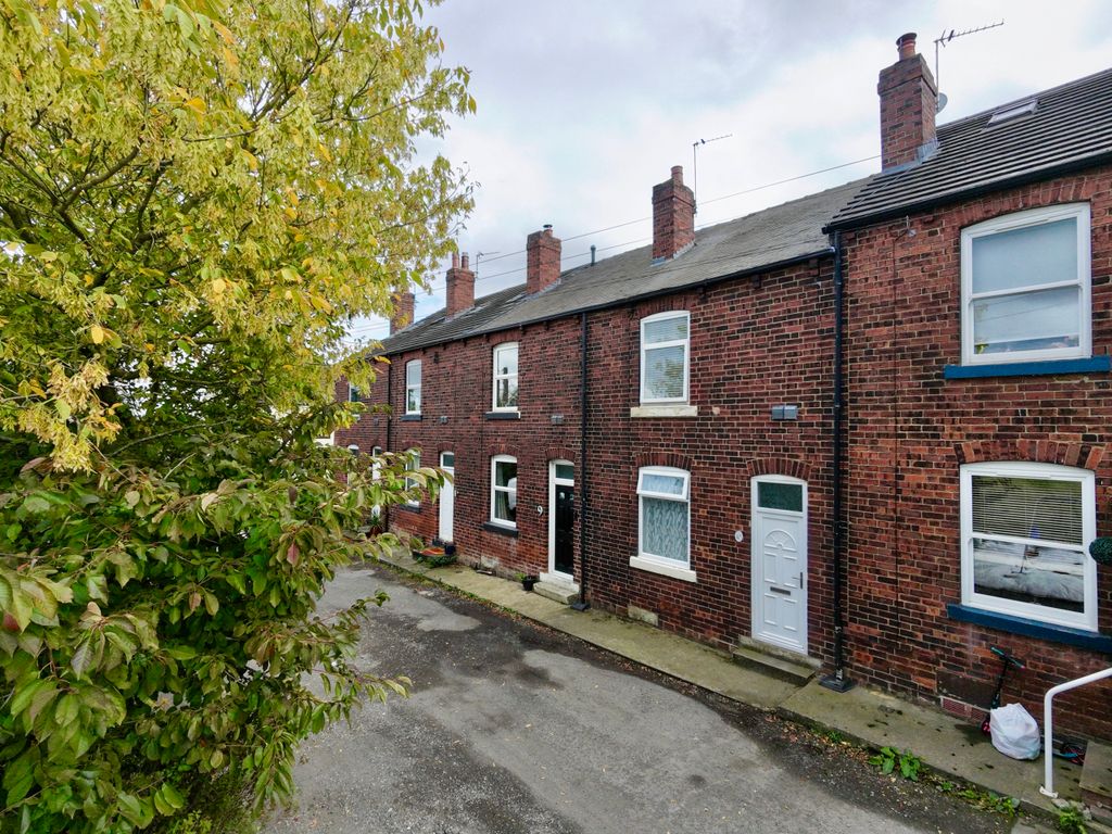 Property photo 1 of 15 Exteernal