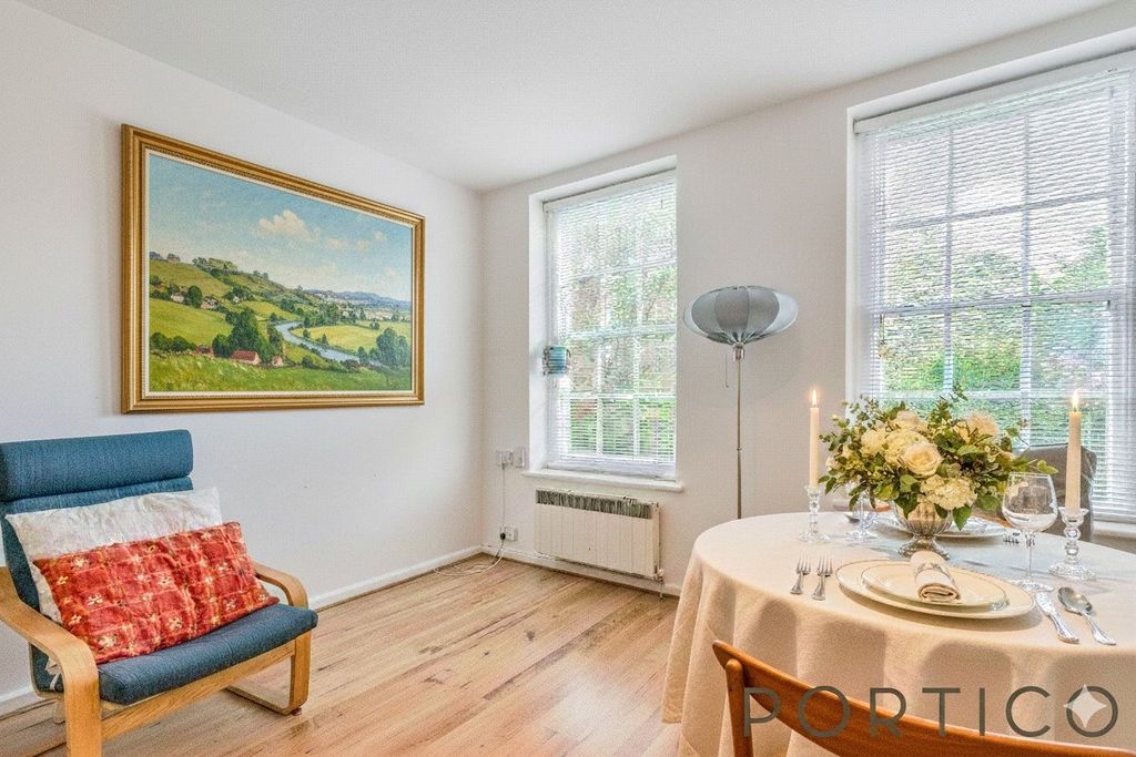 Property photo 1 of 12 Picture No. 24