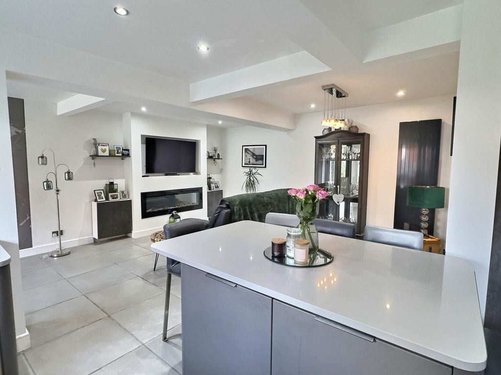 Property photo 2 of 29 Open Plan Kitchen Diner &amp; Lounge