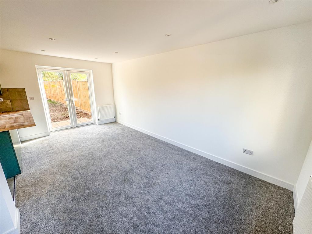 Property photo 3 of 24 Img_2835.Jpg