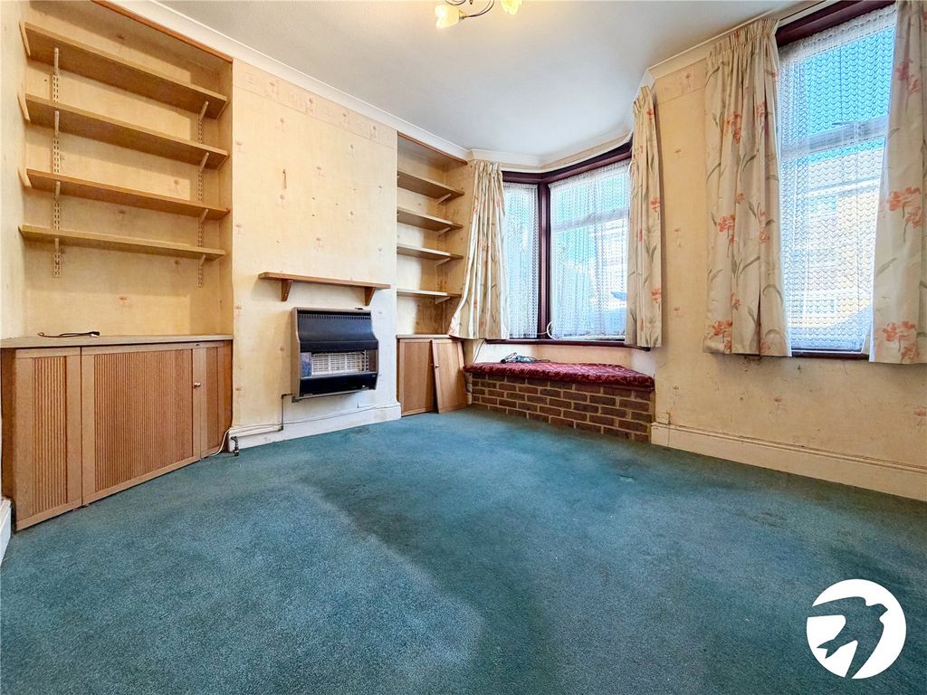 Property photo 2 of 13 Picture No. 16