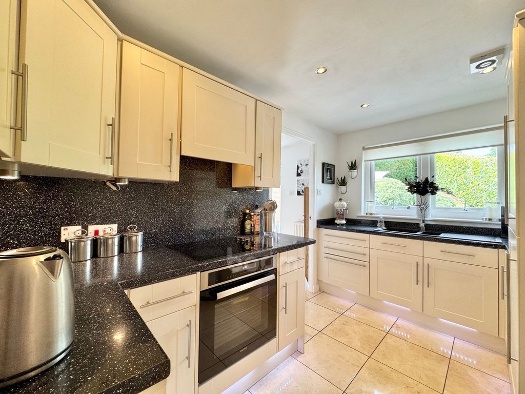 Property photo 3 of 39 Img_2611