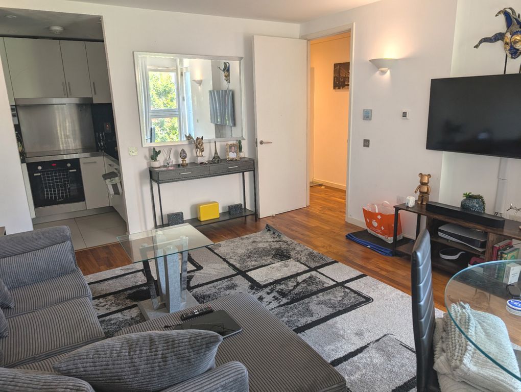 Property photo 2 of 9