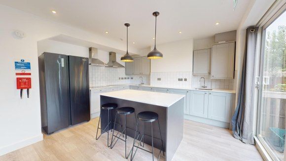 Property photo 2 of 19 9614558.Jpg