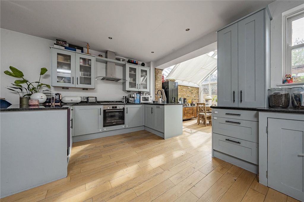 Property photo 2 of 15 Picture No. 3