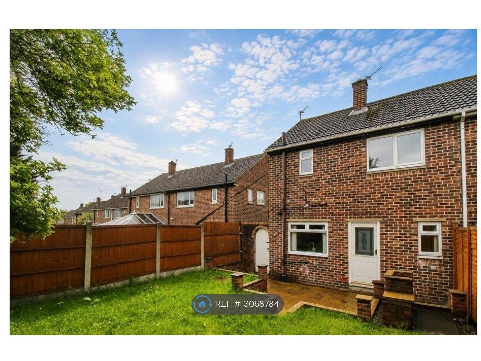Property photo 2 of 11
