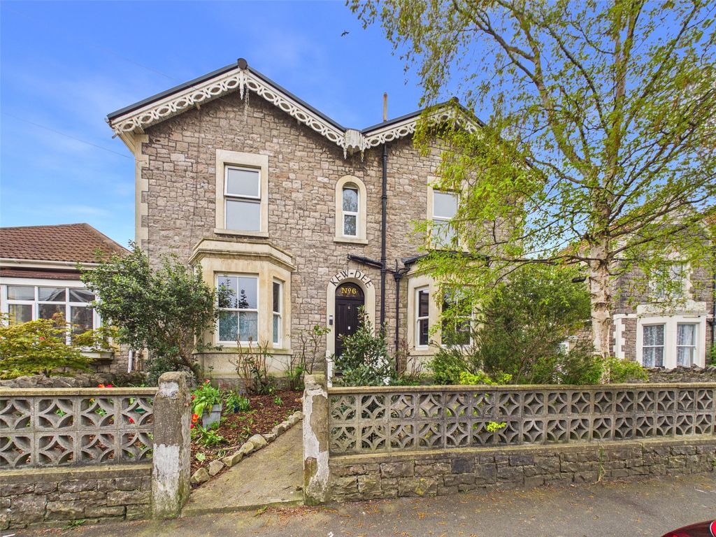 Property photo 1 of 32 Picture No. 62