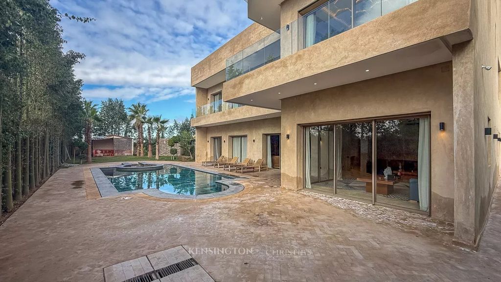 Property photo 2 of 30