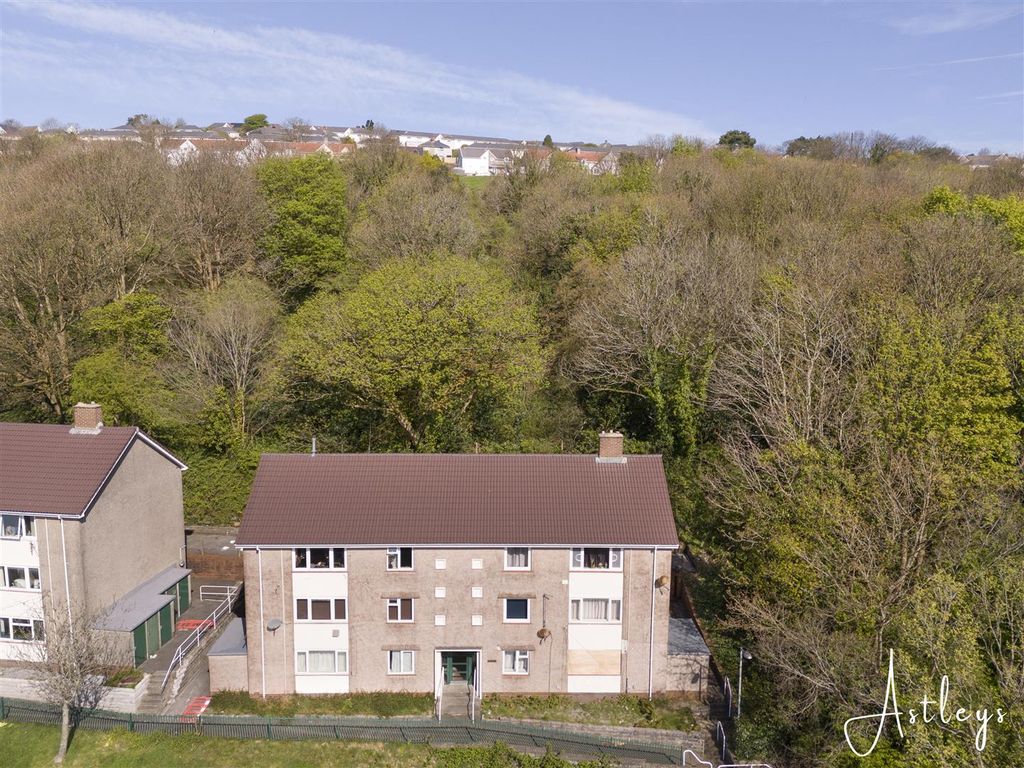 Property photo 1 of 10 13-Dji_20260408113721_0015_D.Jpg