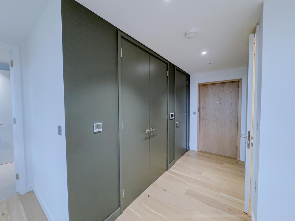 Property photo 2 of 18 Gallery