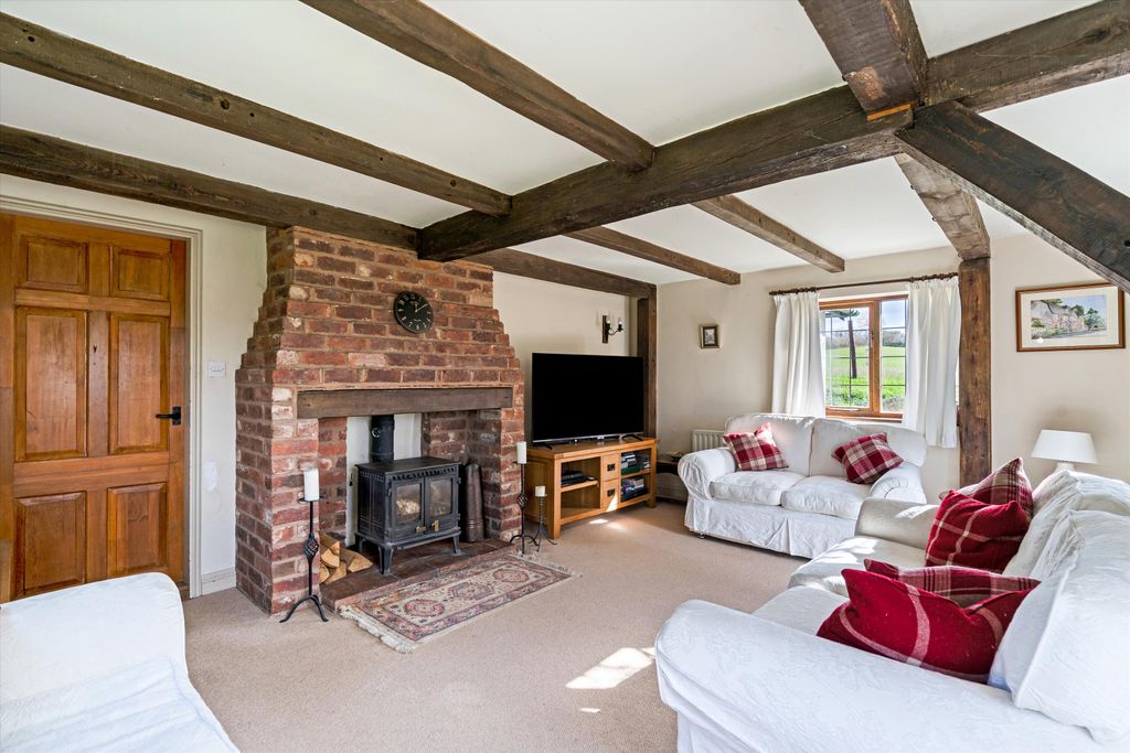 Property photo 2 of 22 Image