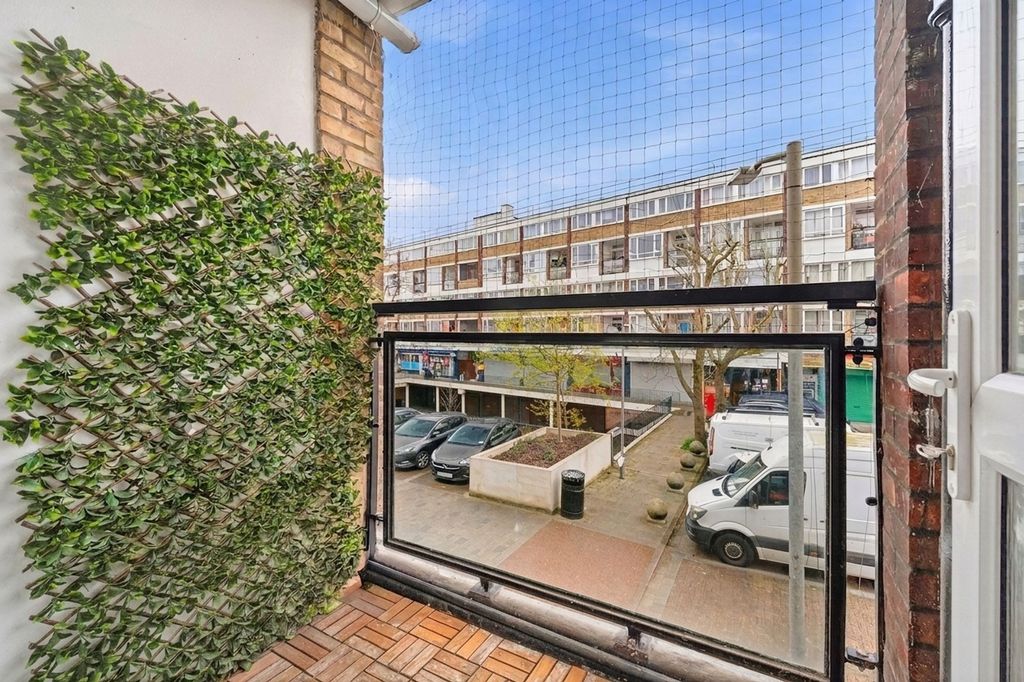 Property photo 3 of 13 Balcony