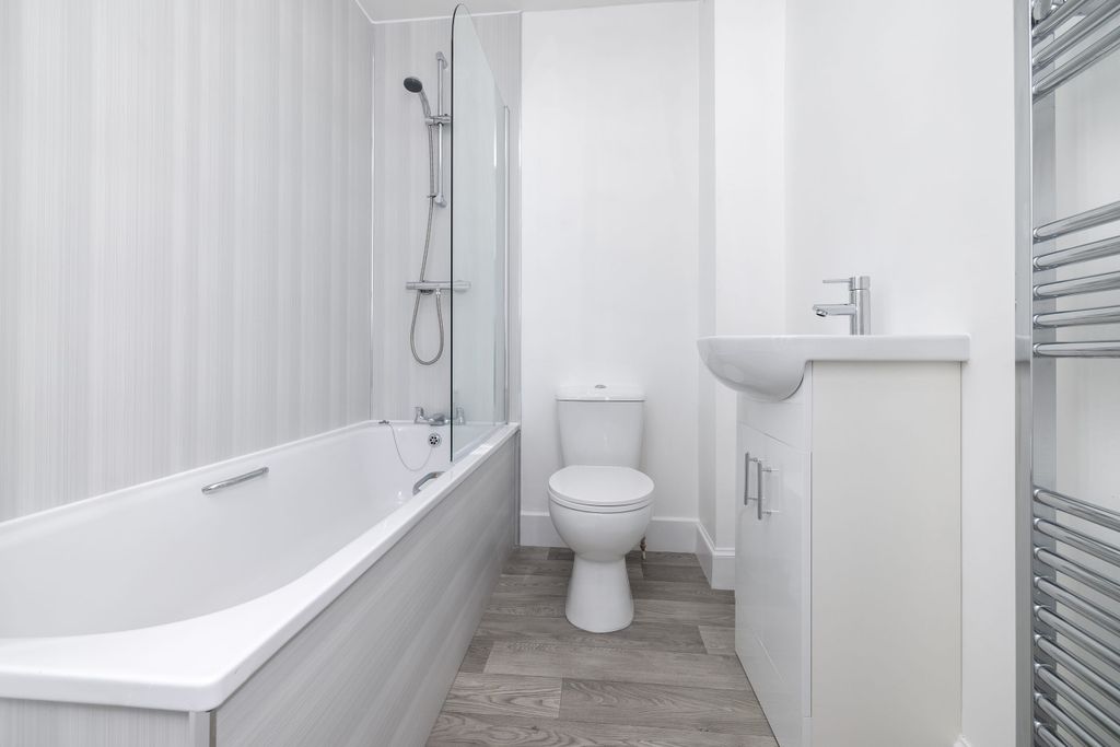 Property photo 2 of 8 Photo 2