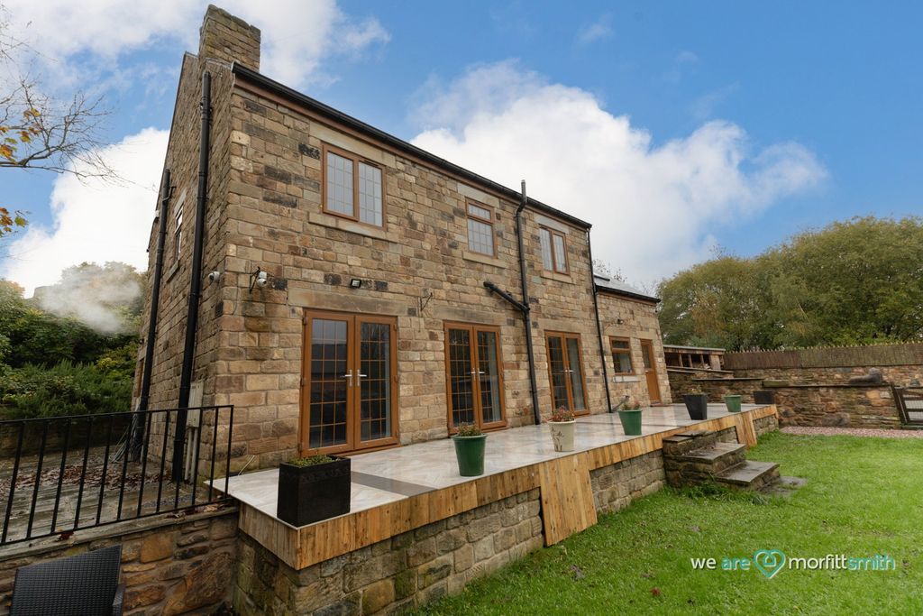 Property photo 1 of 45