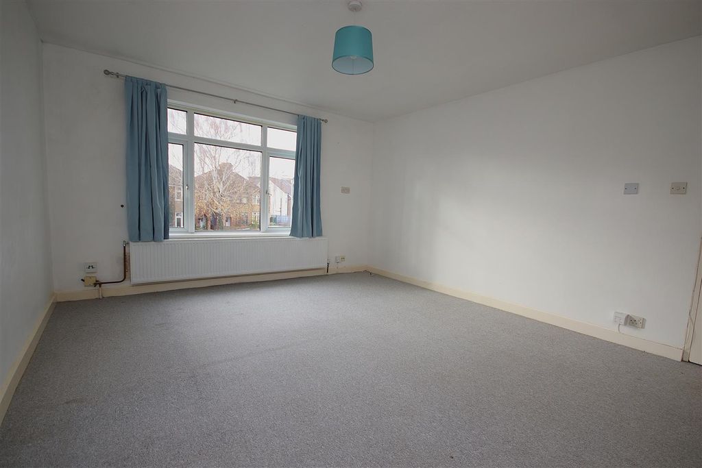 Property photo 3 of 7 Img_4939.Jpg