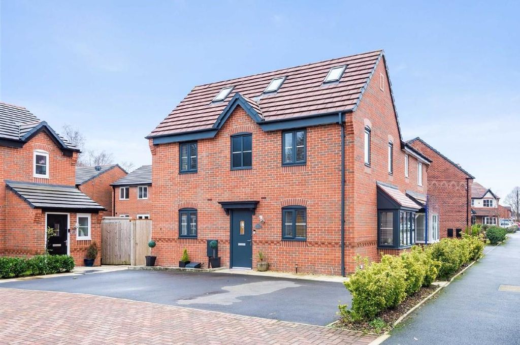 Property photo 1 of 24 Gormley Drive For Sale