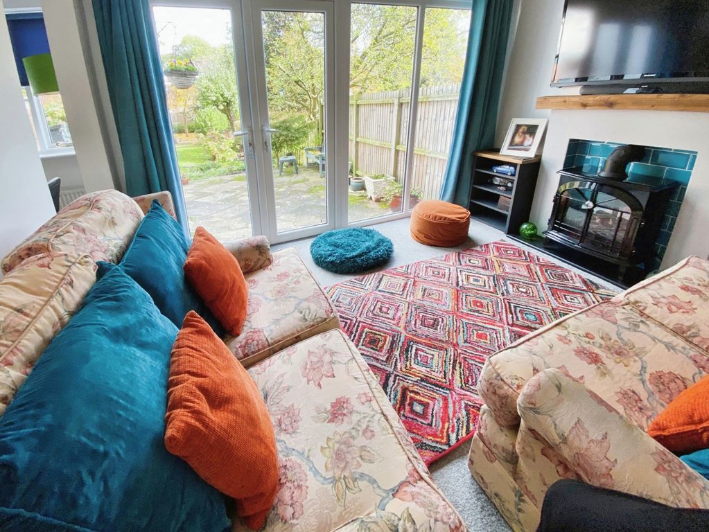 Property photo 3 of 25
