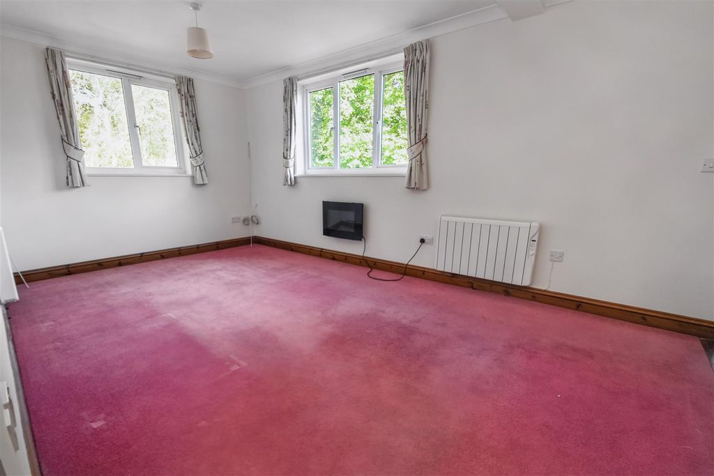 Property photo 2 of 5 Dsc_8903.Jpg