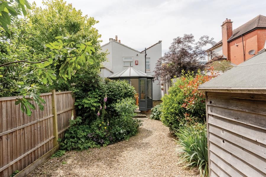Property photo 1 of 17