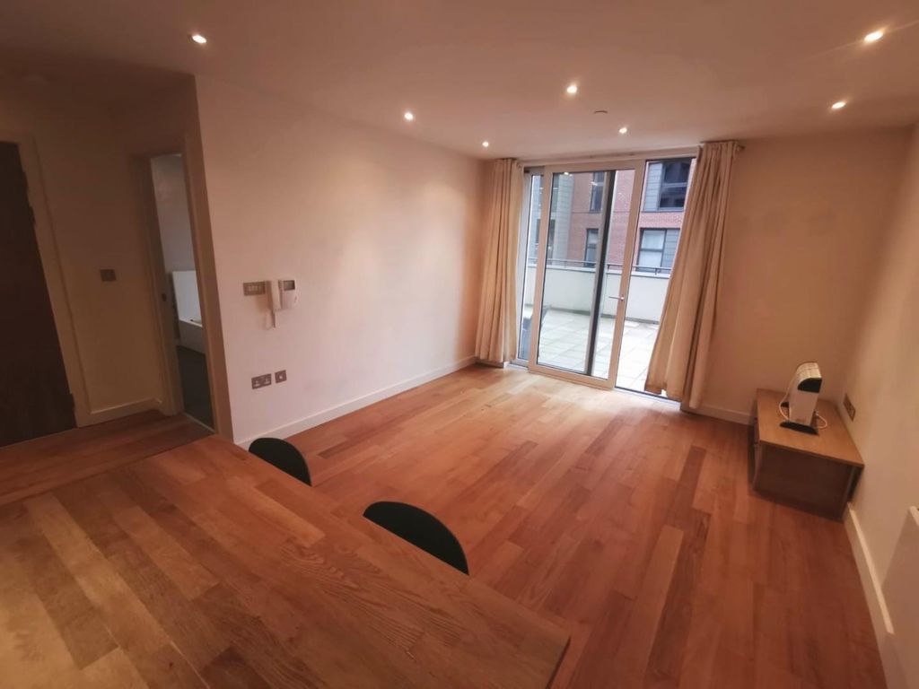 Property photo 2 of 10 18887d92-1714-45Dd-99Fc-B74c0c04A722.Jpg