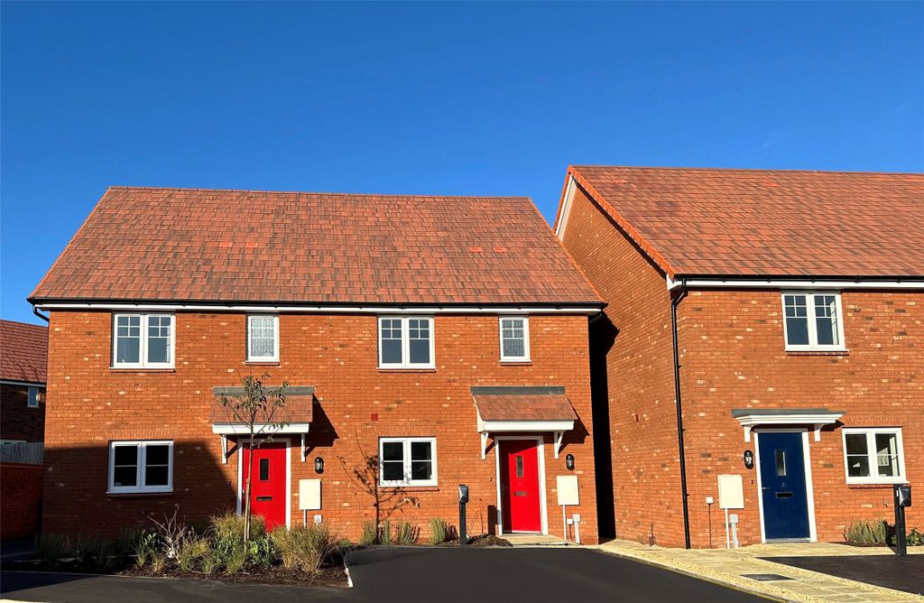 Property photo 1 of 12 Picture No. 23