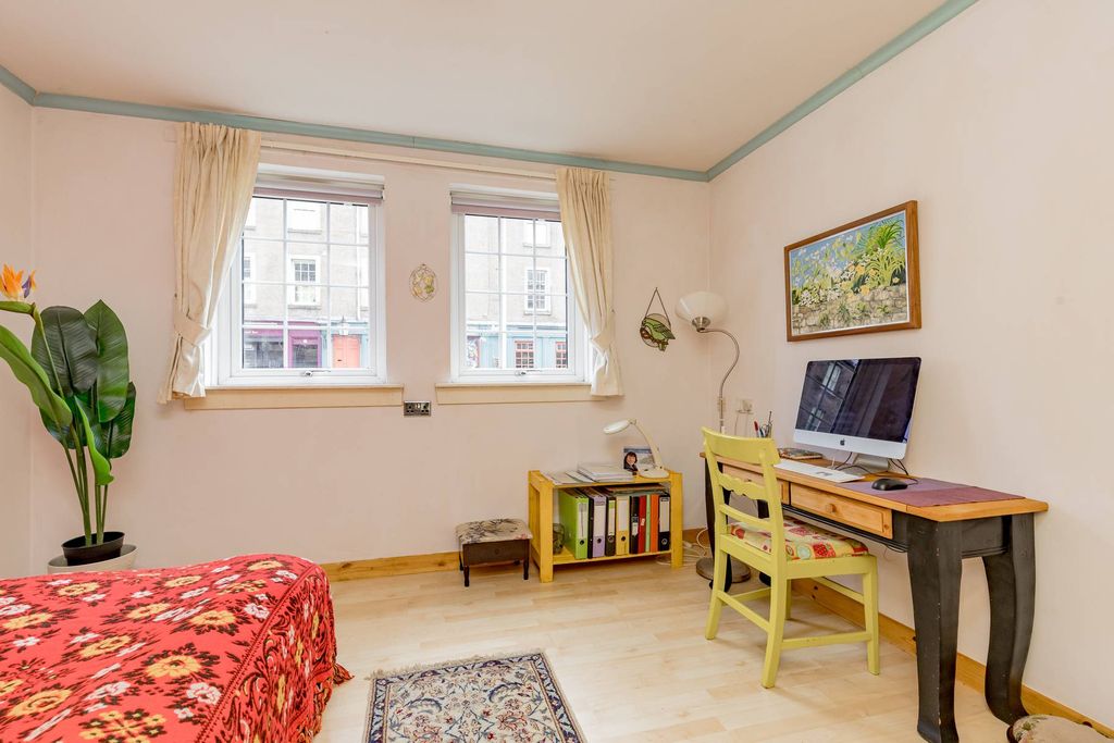 Property photo 2 of 4