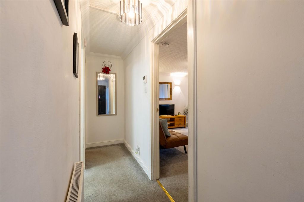 Additional image 8 of 1 bed flat for saleSouth Street, Perth PH2
