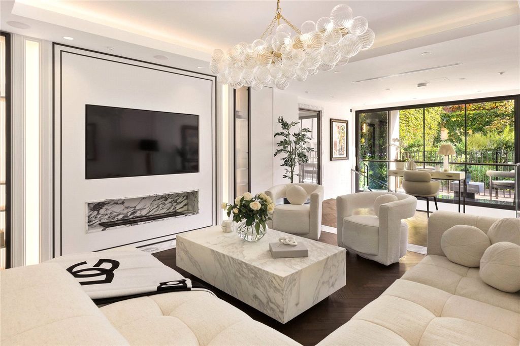 Property photo 2 of 12 Picture No. 14