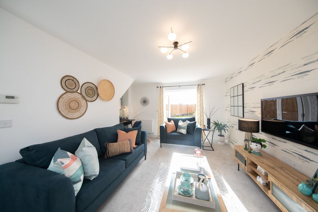 Property photo 2 of 8 Ewemove South Molton - Brunswick