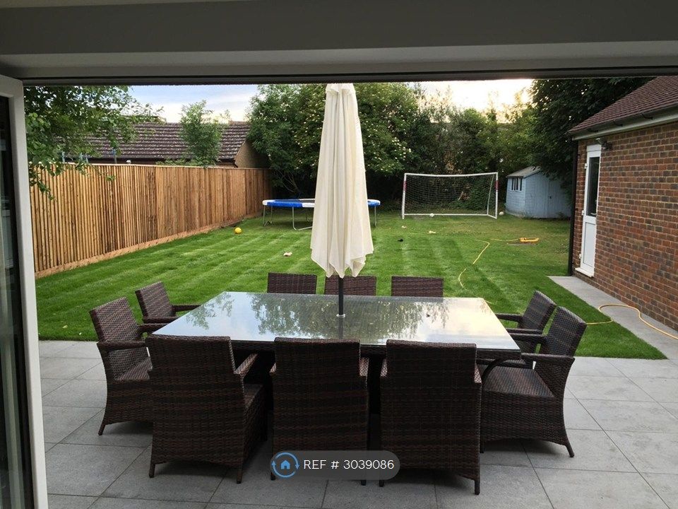 Property photo 3 of 35 Back Garden Bifolds Open