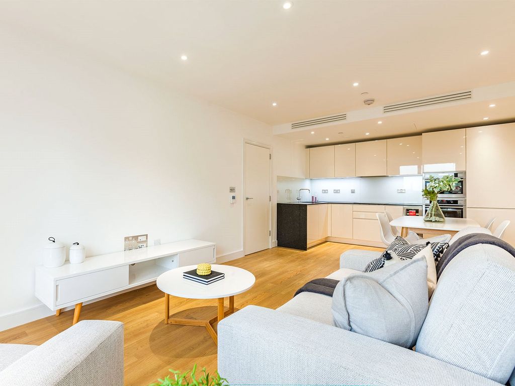 Property photo 1 of 10 Brent House