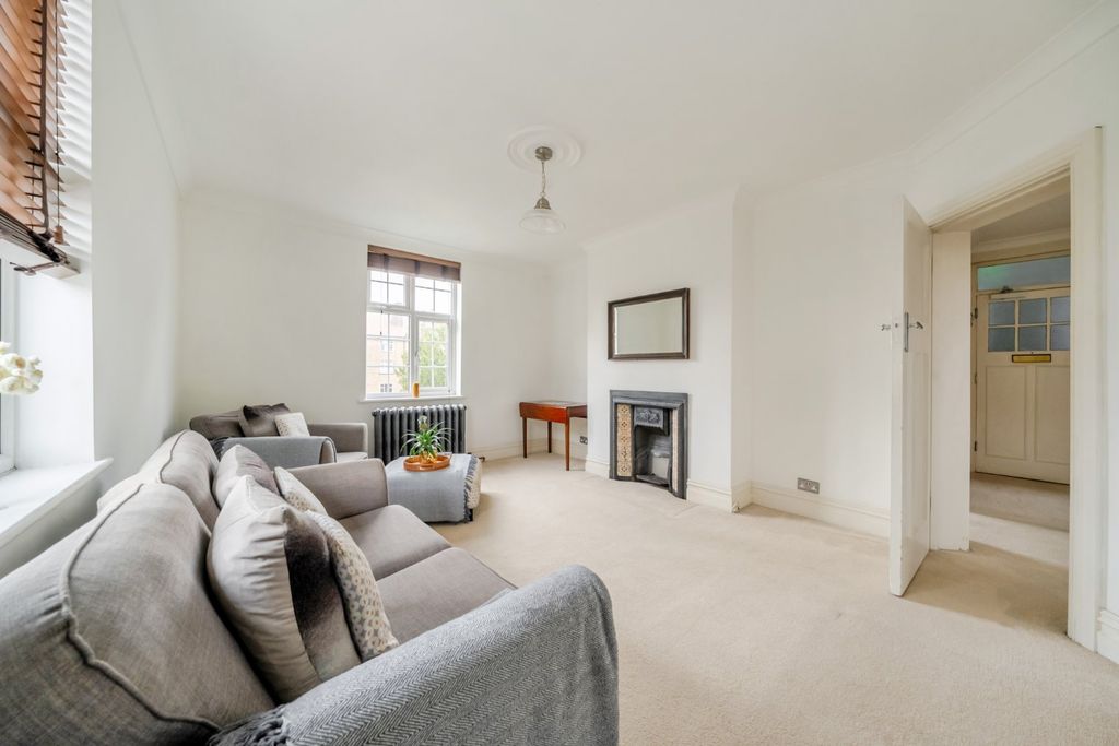 Property photo 1 of 11 Picture No. 38