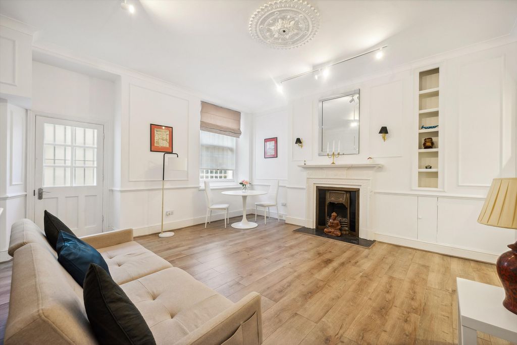 Property photo 1 of 13 Image