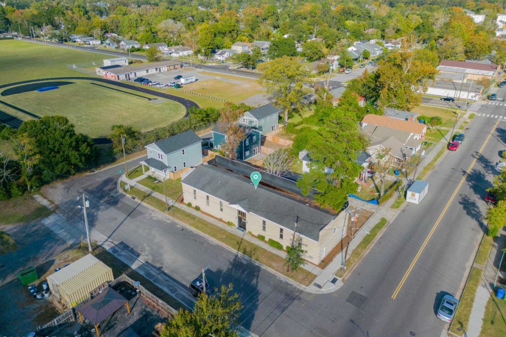 Property photo 1 of 29