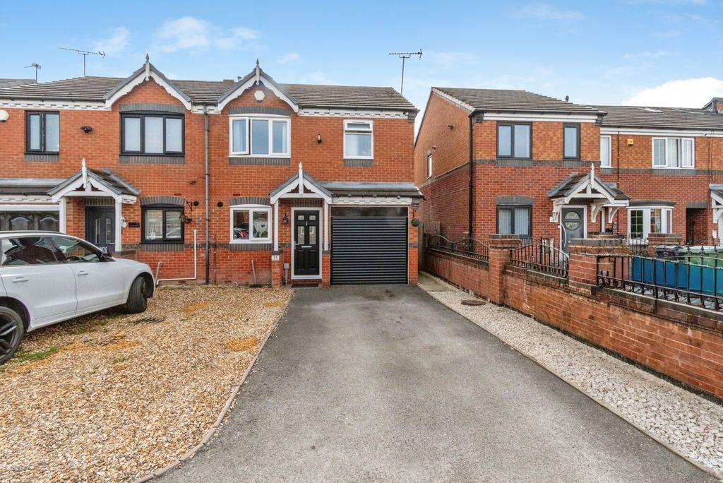 Property photo 1 of 19 Pbox-Img.Jpg