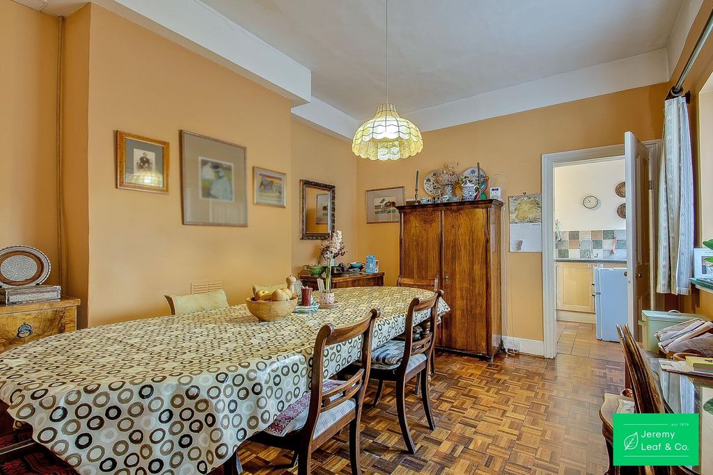 Property photo 3 of 16 Dining Room