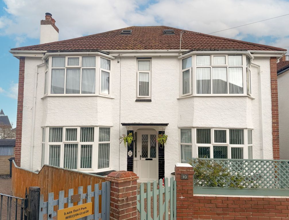 Property photo 1 of 21